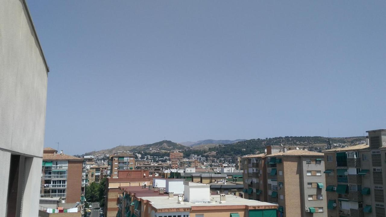 Ferienwohnung Disfruta Granada,Incluso Con Tu Mascota Parking Exterior foto